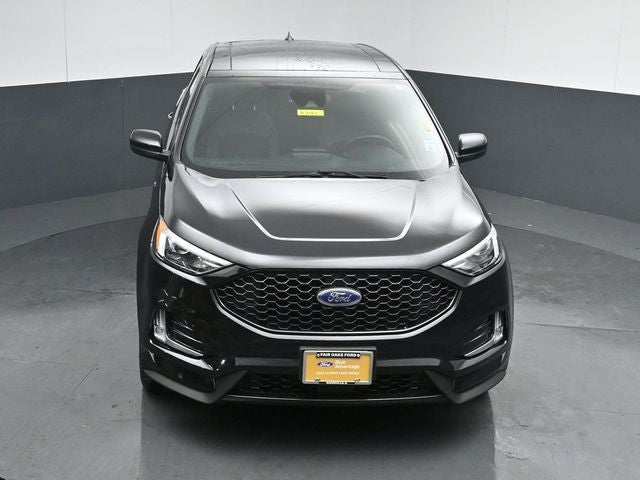 2021 Ford Edge ST Line