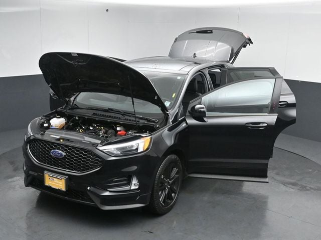 2021 Ford Edge ST Line