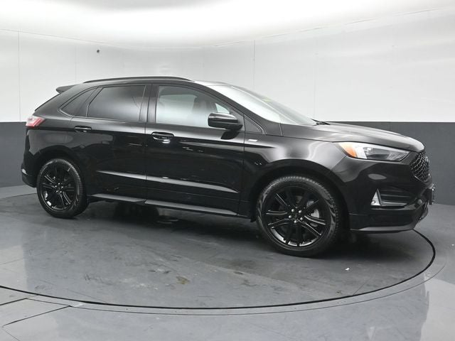 2023 Ford Edge ST Line