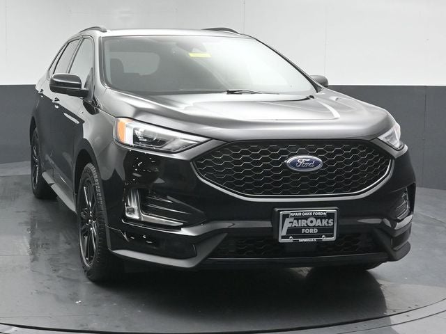 2023 Ford Edge ST Line