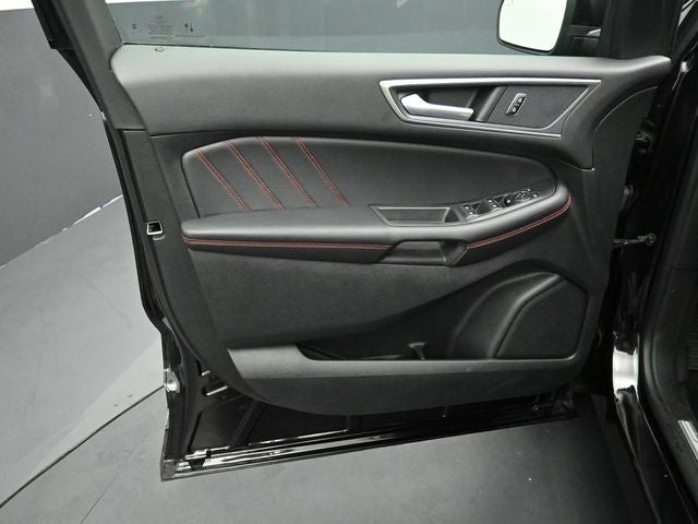 2023 Ford Edge ST Line