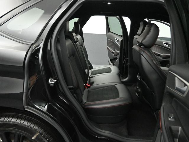 2023 Ford Edge ST Line