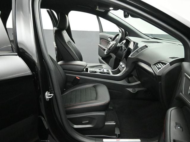 2023 Ford Edge ST Line