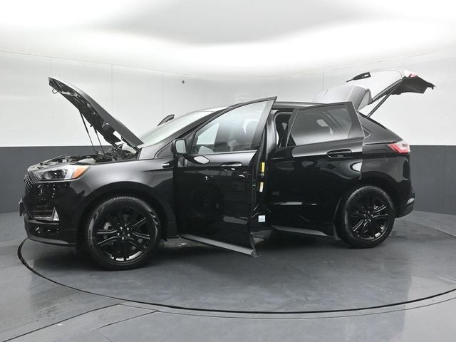 2023 Ford Edge ST Line