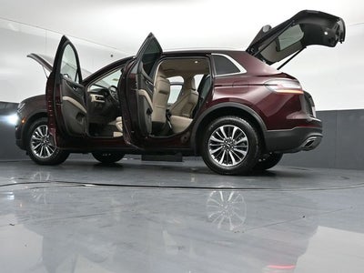 2023 Lincoln Nautilus Standard
