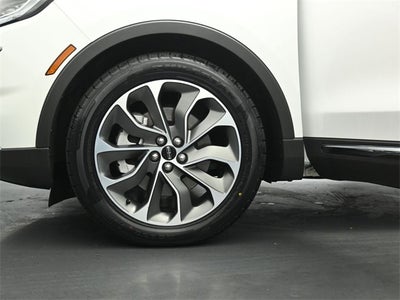 2023 Lincoln Nautilus Reserve Luxury