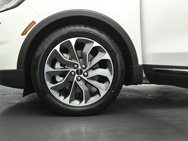 2023 Lincoln Nautilus Reserve Luxury