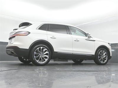 2023 Lincoln Nautilus Reserve Luxury