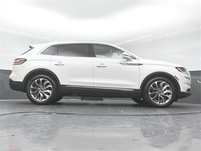 2023 Lincoln Nautilus Reserve Luxury