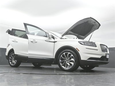 2023 Lincoln Nautilus Reserve Luxury