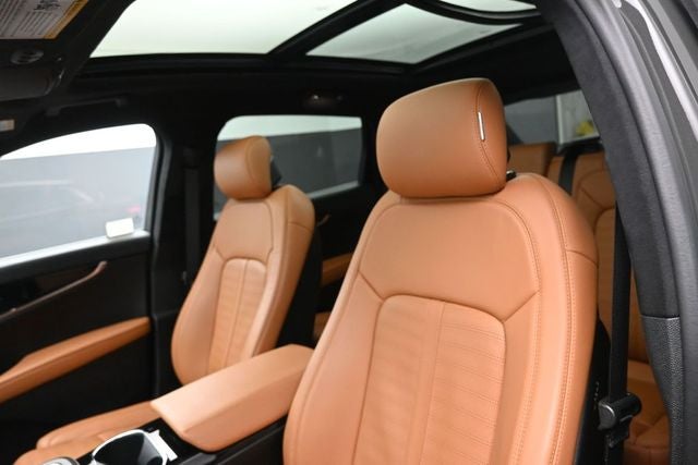 2022 Lincoln Nautilus Black Label