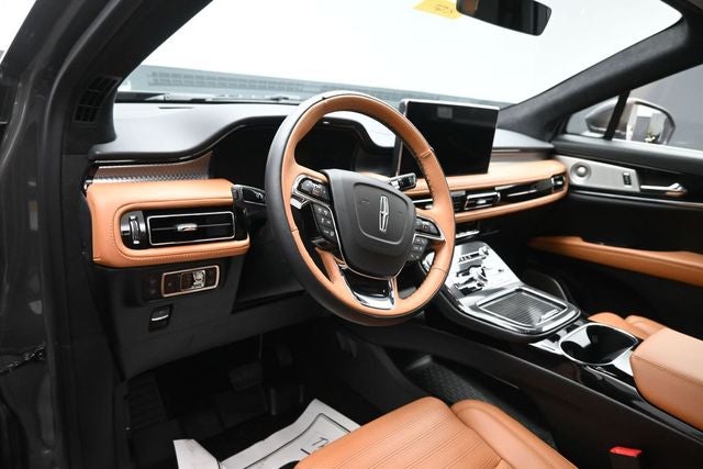 2022 Lincoln Nautilus Black Label