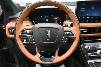 2022 Lincoln Nautilus Black Label