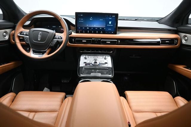 2022 Lincoln Nautilus Black Label