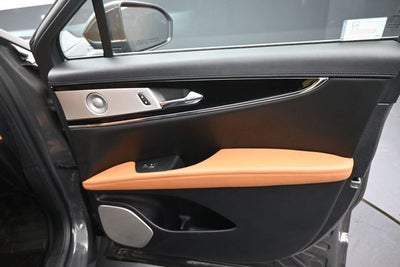 2022 Lincoln Nautilus Black Label