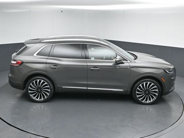 2022 Lincoln Nautilus Black Label