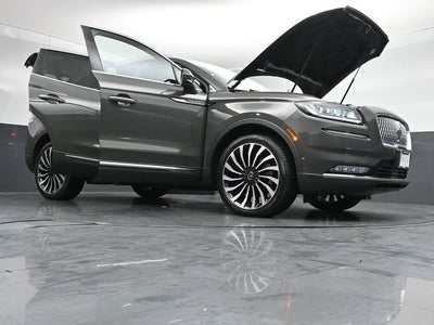 2022 Lincoln Nautilus Black Label
