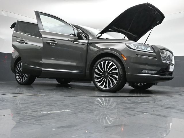 2022 Lincoln Nautilus Black Label