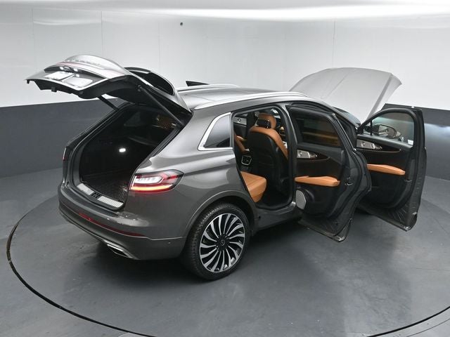 2022 Lincoln Nautilus Black Label