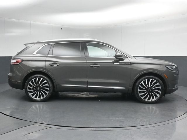 2022 Lincoln Nautilus Black Label