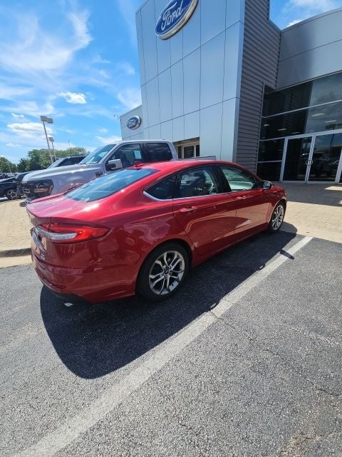 2020 Ford Fusion SEL