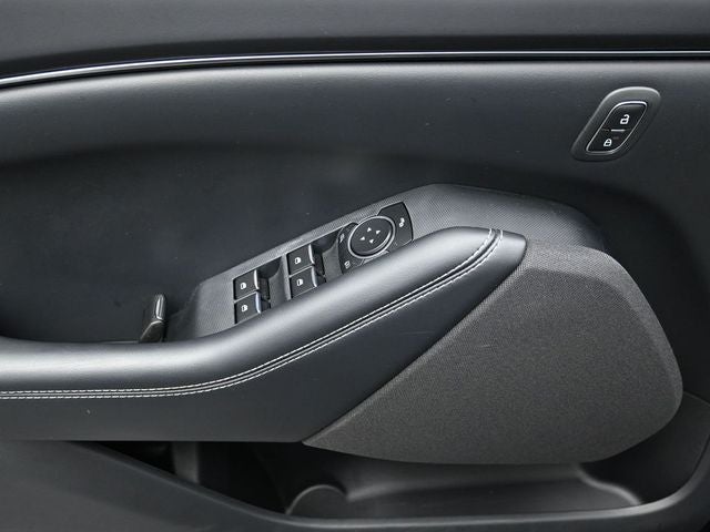 2022 Ford Mustang Mach-E Select