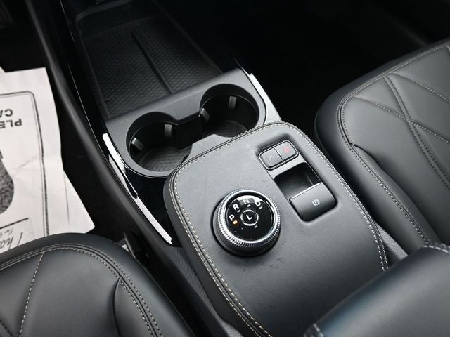 2022 Ford Mustang Mach-E Select