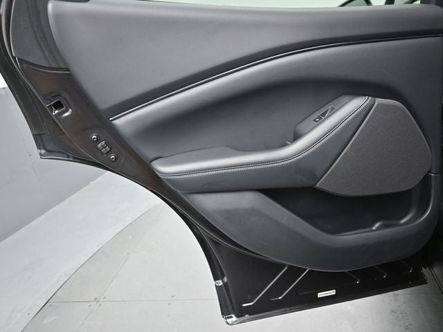 2022 Ford Mustang Mach-E Select