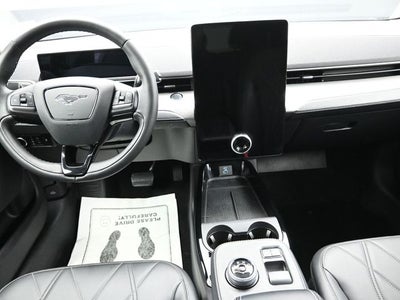 2022 Ford Mustang Mach-E Select