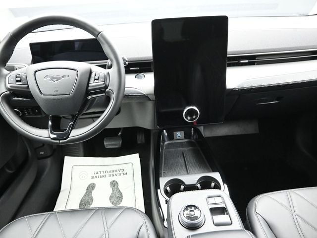 2022 Ford Mustang Mach-E Select
