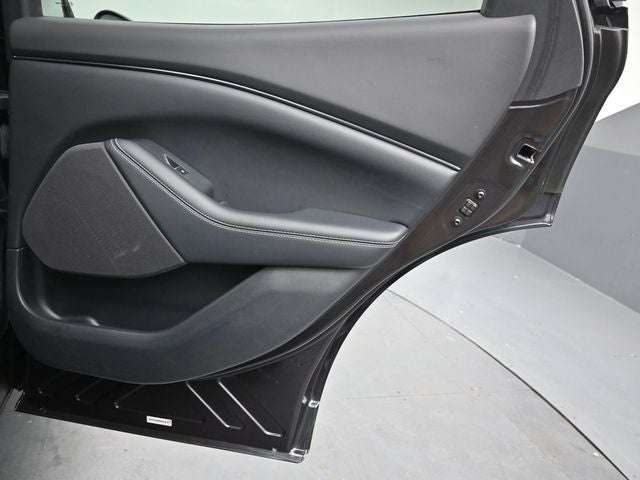 2022 Ford Mustang Mach-E Select