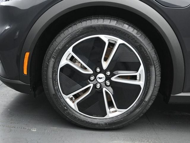 2022 Ford Mustang Mach-E Select