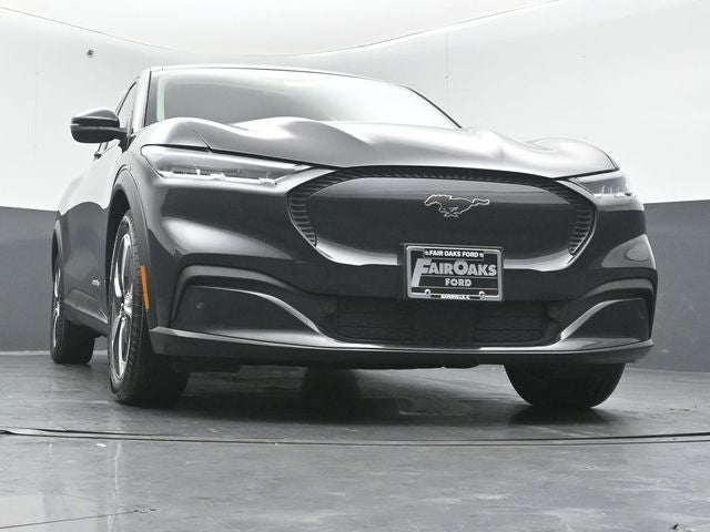2022 Ford Mustang Mach-E Select