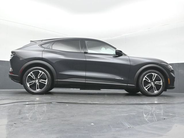 2022 Ford Mustang Mach-E Select