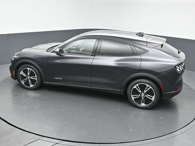 2022 Ford Mustang Mach-E Select