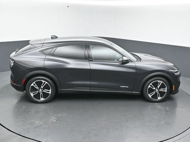 2022 Ford Mustang Mach-E Select