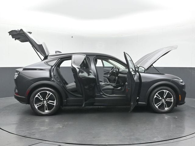 2022 Ford Mustang Mach-E Select