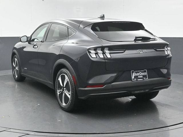 2022 Ford Mustang Mach-E Select
