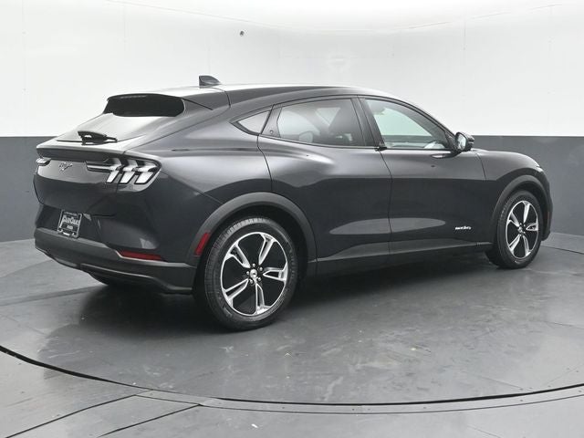 2022 Ford Mustang Mach-E Select