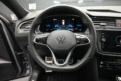 2022 Volkswagen Tiguan 2.0T SE R-Line Black