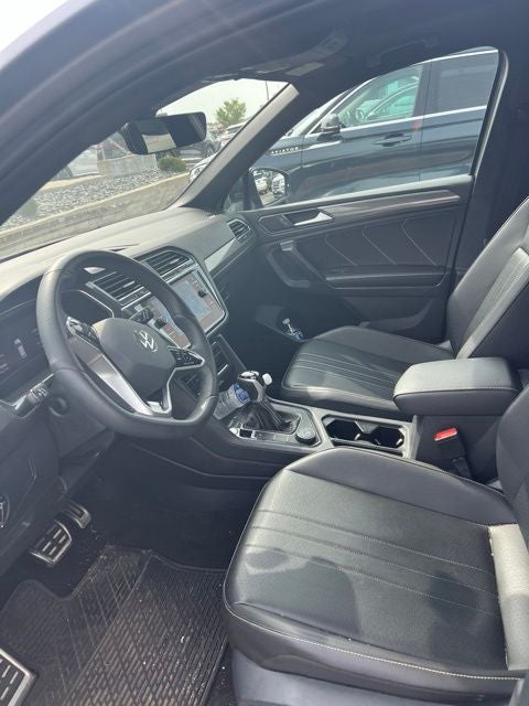 2022 Volkswagen Tiguan 2.0T SE R-Line Black