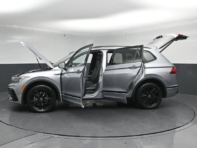 2022 Volkswagen Tiguan 2.0T SE R-Line Black