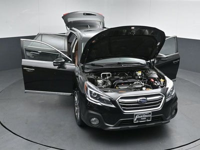 2019 Subaru Outback 2.5i Touring