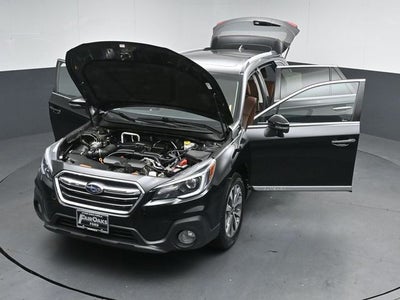 2019 Subaru Outback 2.5i Touring