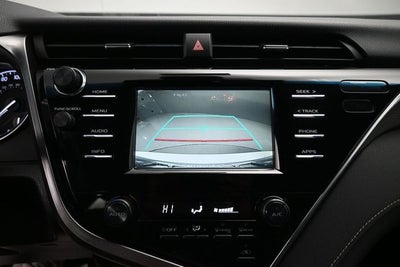 2018 Toyota Camry SE