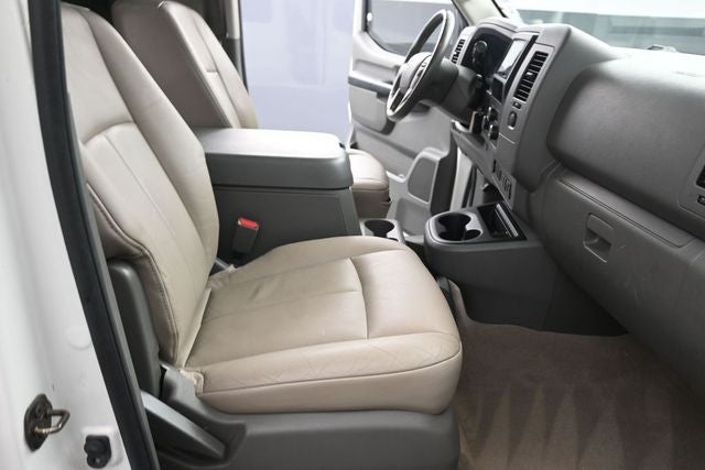 2016 Nissan NV Passenger SL