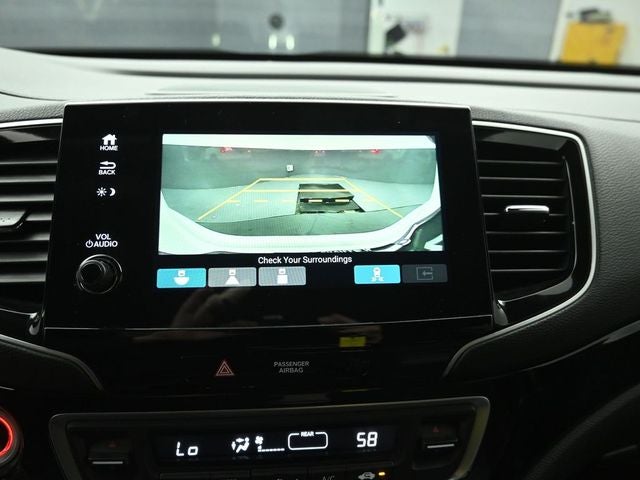 2022 Honda Pilot Touring 7 Passenger