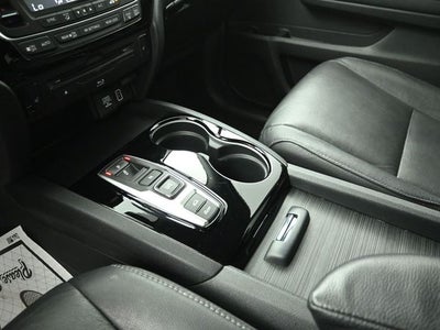 2022 Honda Pilot Touring 7 Passenger