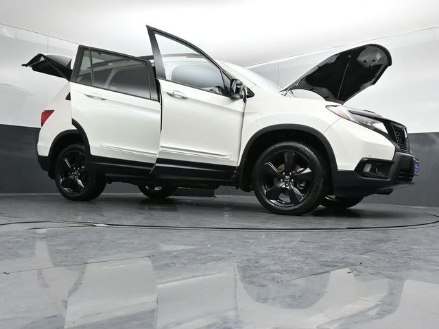 2019 Honda Passport Elite