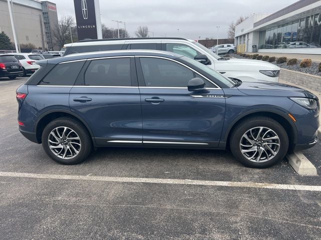 2022 Lincoln Corsair Standard